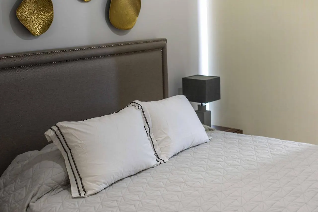 Apartamento One Paralia Condo Boutique Playa del Carmen México